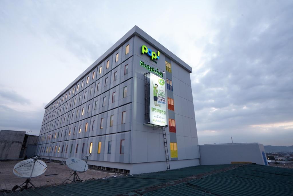 Pop! Hotel Festival Citylink Bandung Buitenkant foto