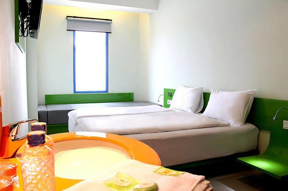 Pop! Hotel Festival Citylink Bandung Buitenkant foto
