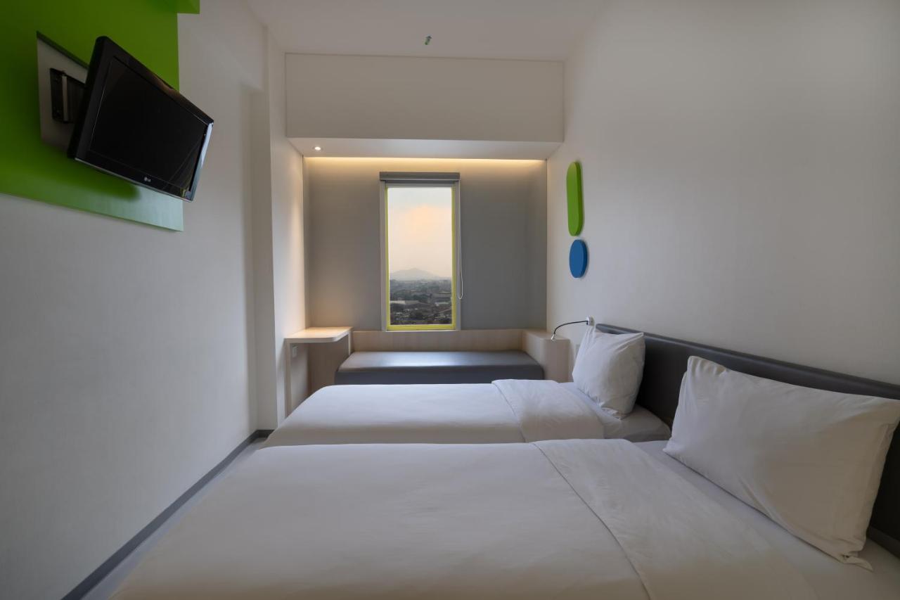 Pop! Hotel Festival Citylink Bandung Buitenkant foto